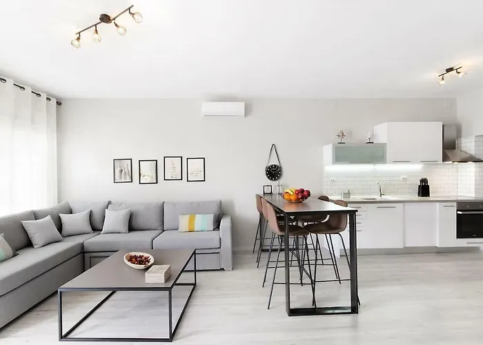 Villa Alexandra Nea Iraklia