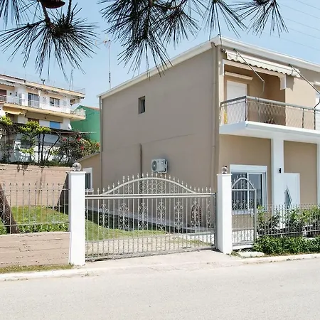 Villa Alexandra Nea Irakleia
